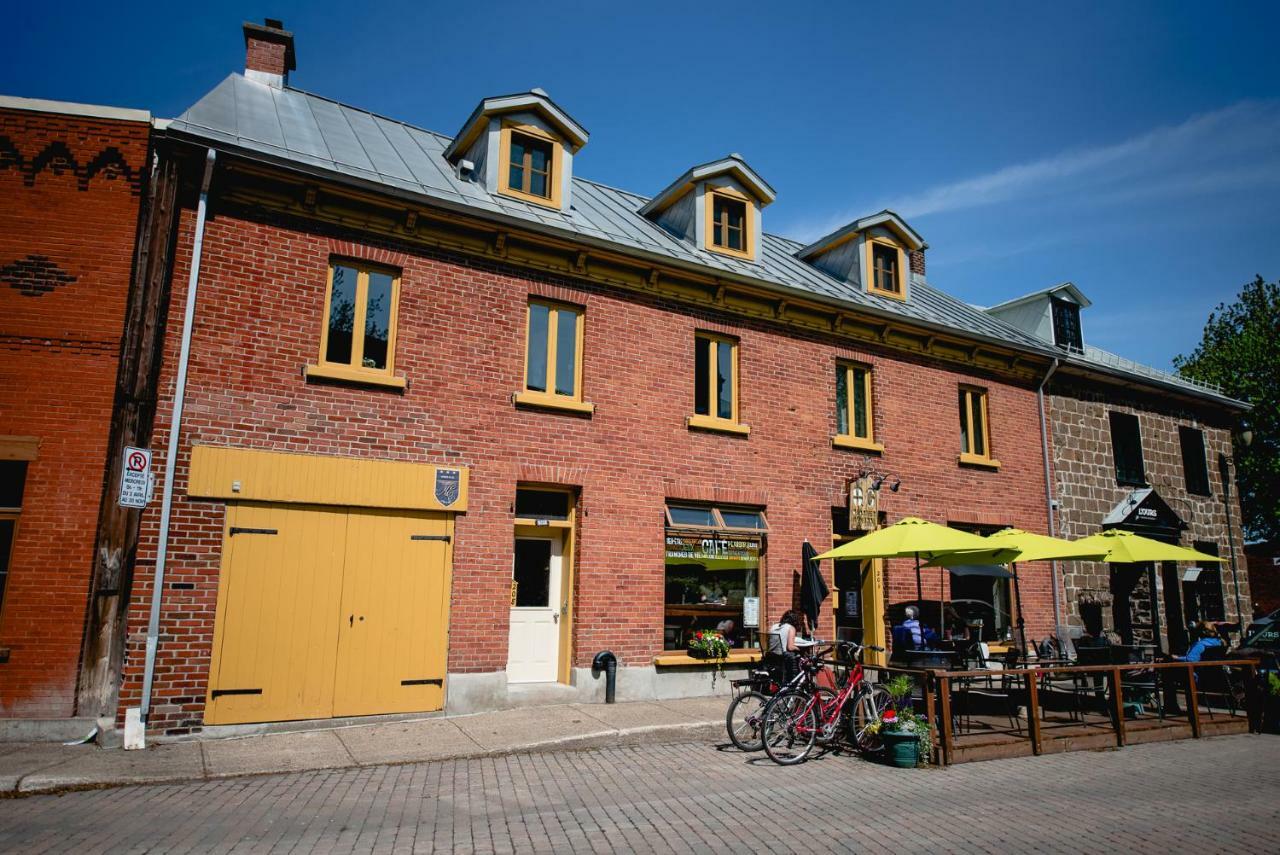 L'Auberge Du Qg La Prairie 외부 사진